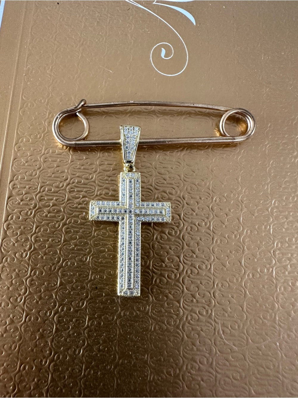 New Moissanite Cross Pendant Necklace Charm